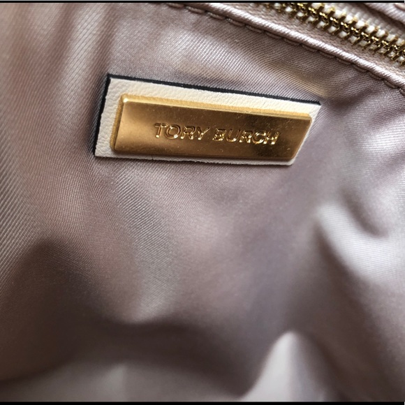 [SOLd] Fleming Quilted Leather Tote - Picture 6 of 8